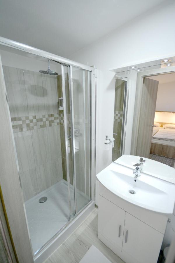 Evi Rooms Любляна Екстер'єр фото