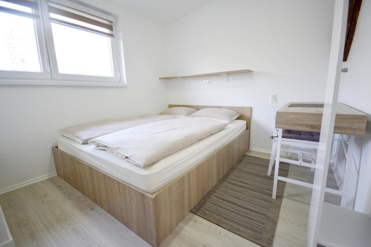 Evi Rooms Любляна Екстер'єр фото