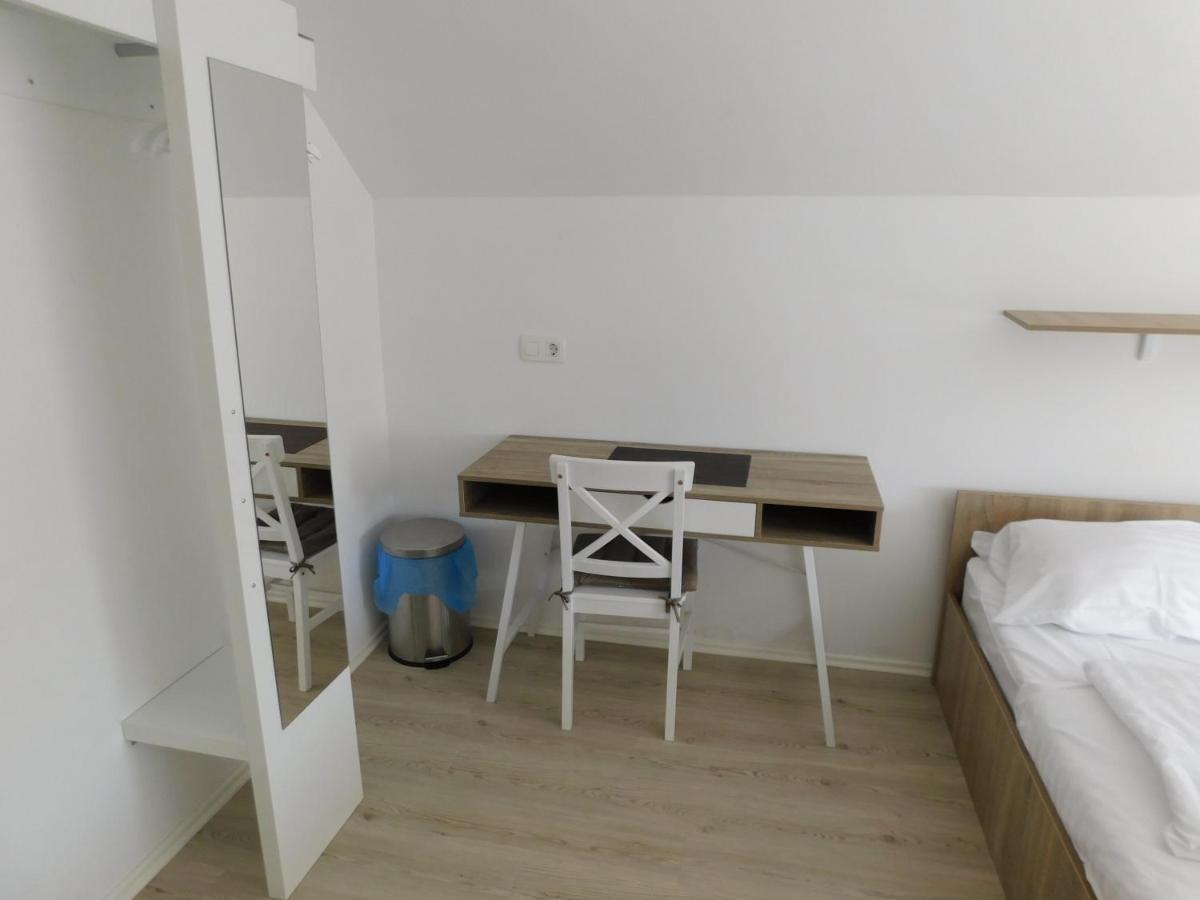 Evi Rooms Любляна Екстер'єр фото